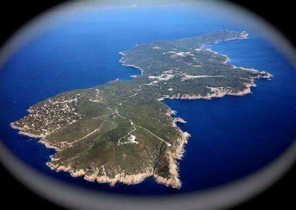 Studio Climatise Ile Naturiste Du Levant Ιέρ Εξωτερικό φωτογραφία